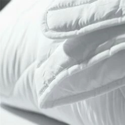 Byrklund - Dekbed All Season Madrid - 200x200 Cm - Anti Allergisch -Cinderella Winkel 1000018457 0103