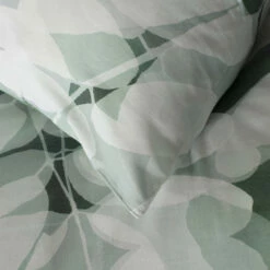 Cinderella Dekbedovertrek Levy - Satijn - 200x200/220 Cm - Green -Cinderella Winkel 1000035163 0102