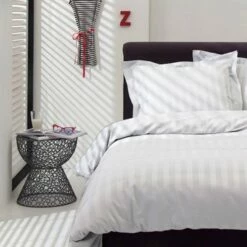 Dekbedovertrek Damai Linea White Satijn-140x200/220 -Cinderella Winkel 1000035334 0103