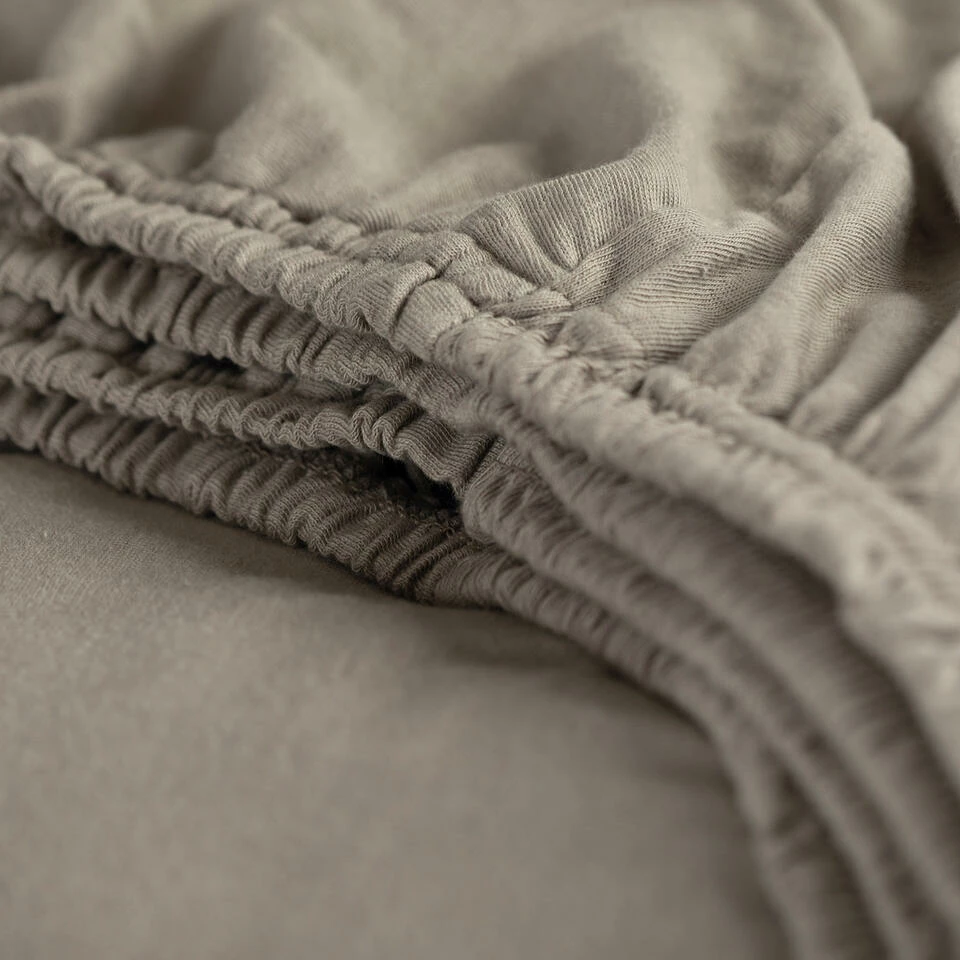 Cinderella - Hoeslaken (tot 25 Cm) - Jersey - 160x210/220 - Taupe 5 Cinderella - Hoeslaken (tot 25 Cm) - Jersey - 160x210/220 - Taupe - Afbeelding 3