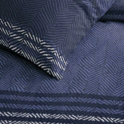 Cinderella Astor - Dekbedovertrek - Katoen - 140x200/220 Cm - Jeans Blue 8 Cinderella Astor - Dekbedovertrek - Katoen - 140x200/220 Cm - Jeans Blue -Cinderella Winkel 1000055028 0102