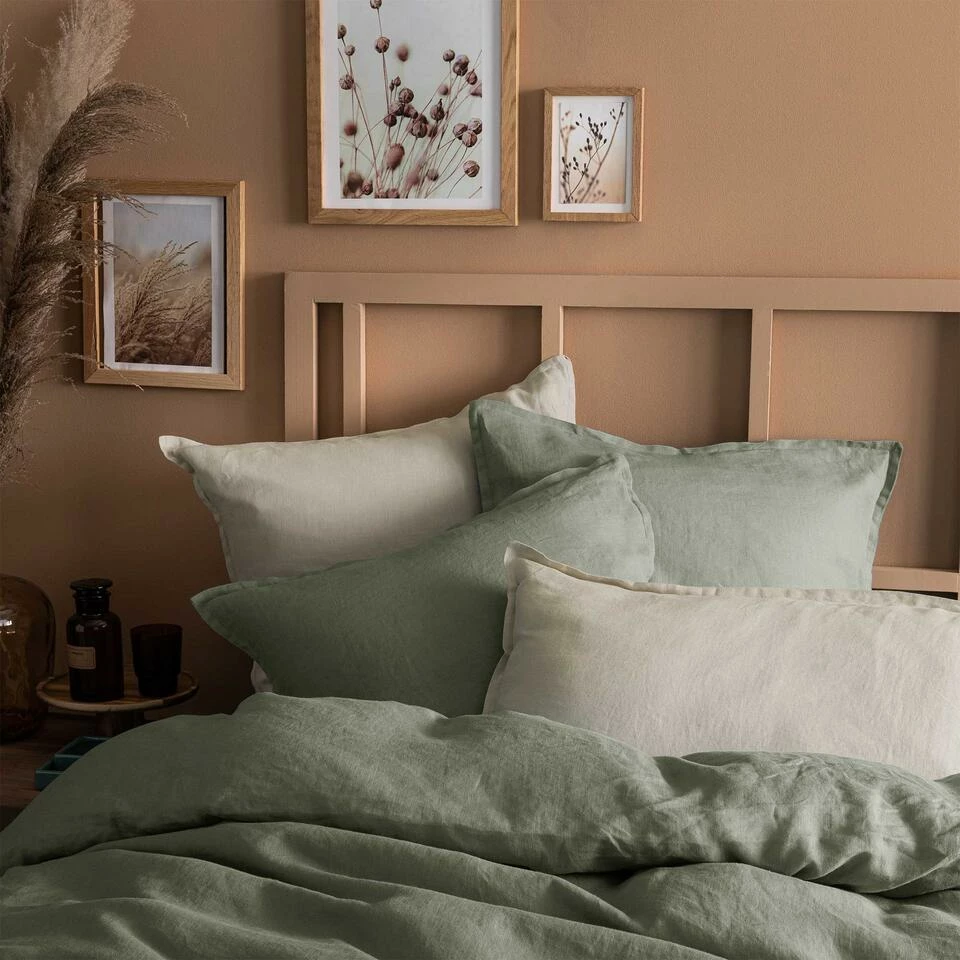 Matt & Rose Set Kussenslopen Mosgroen - 65 X 65 Cm - 100% Linnen 4 Matt & Rose Set Kussenslopen Mosgroen - 65 X 65 Cm - 100% Linnen - Afbeelding 2