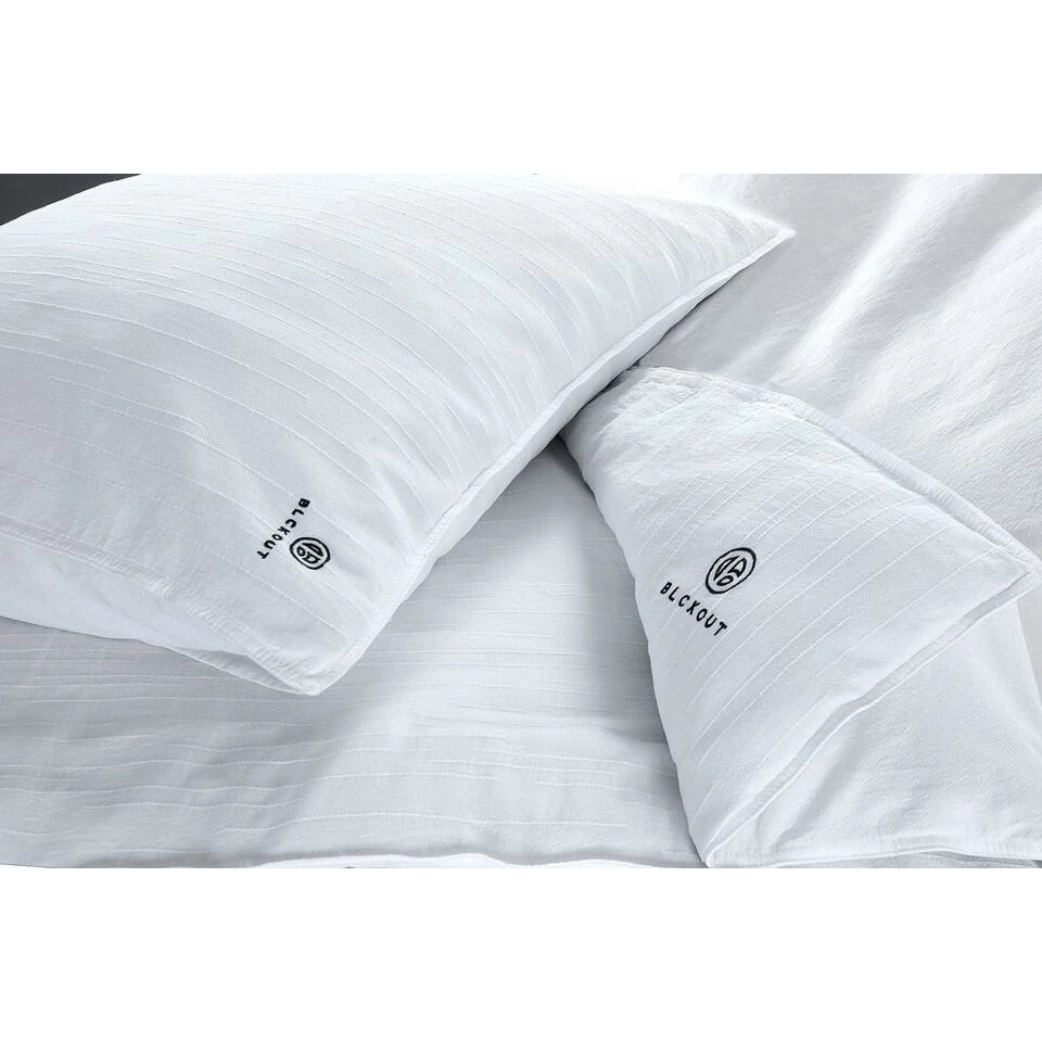 BLCKOUTdekbedovertrek Odessa - 140x200/220 Cm - Wit 5 BLCKOUTdekbedovertrek Odessa - 140x200/220 Cm - Wit - Afbeelding 3