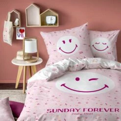 Smiley World Sunday Dekbedovertrek - Eenpersoons - 140 X 200 Cm - Roze 7 Smiley World Sunday Dekbedovertrek - Eenpersoons - 140 X 200 Cm - Roze -Cinderella Winkel 1470734933 0101