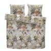 Comfort Dekbedovertrek Malene Bloemen - Taupe - 240x200/220 Cm 1 Comfort Dekbedovertrek Malene Bloemen - Taupe - 240x200/220 Cm -Cinderella Winkel 31105955